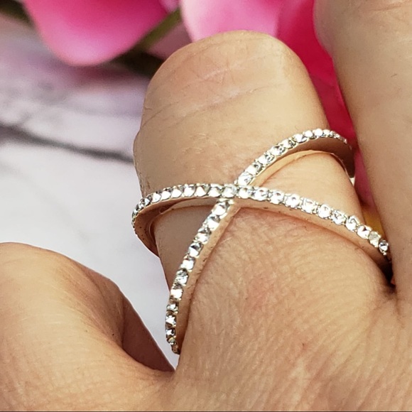 White Gold over alloy X Ring CZ cross band size 7.5 - Picture 8 of 8